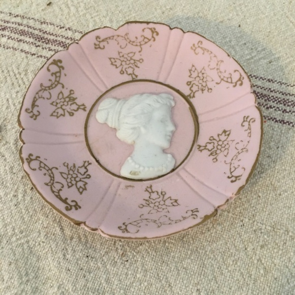Vintage Small Pink Gold Feminine Trinket Dish